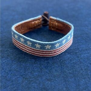 Smathers & Branson Stars & Stripes American Flag Needlepoint bracelet, Medium